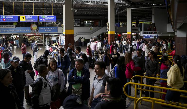 Terminal de Transporte Salitre.