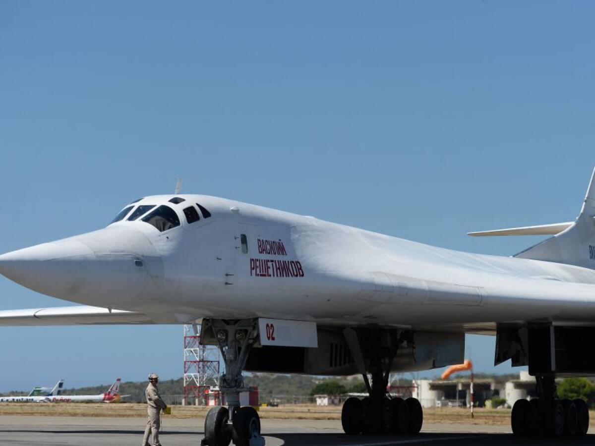 EE.UU. asegura que aviones rusos abandonarán Venezuela el viernes