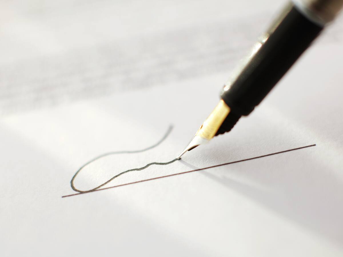 Así es la firma de una persona amable, según la grafología, ¿se identifica?