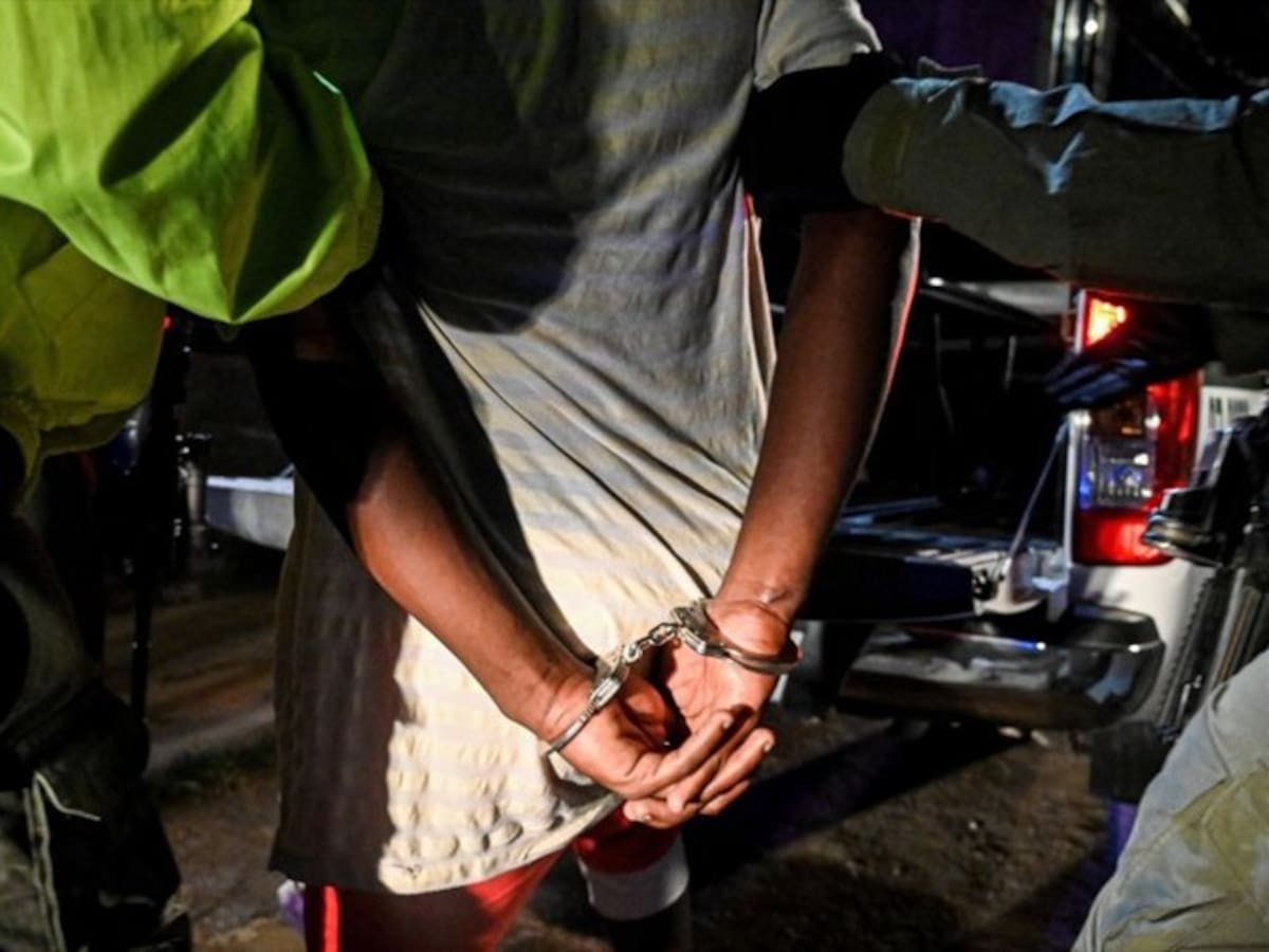 Policía reporta 22 capturas y la incautación de más de 700 gramos de estupefacientes en Santa Marta