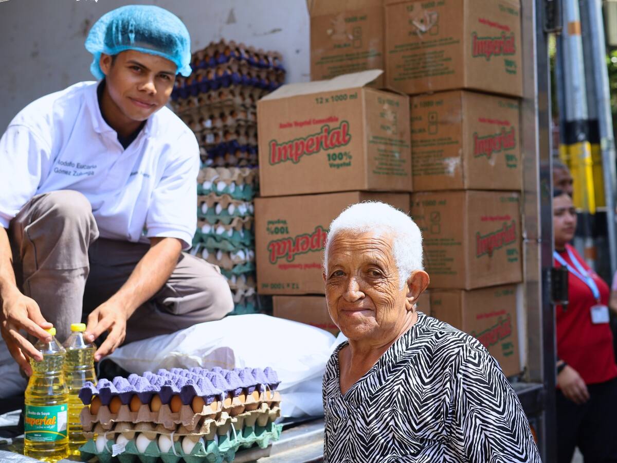 Medellín avanza hacia el hambre cero: 19% más hogares acceden a tres comidas al día