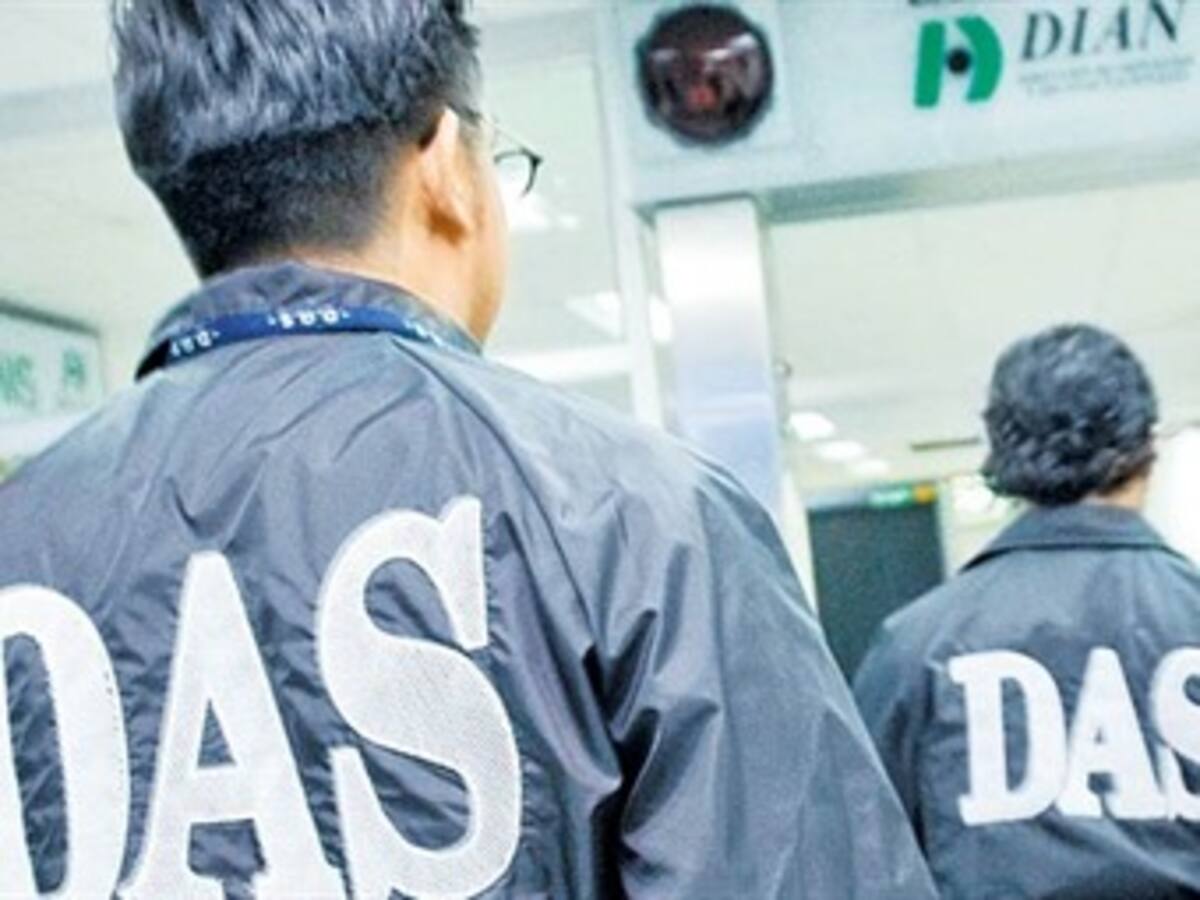 ONG de juristas denuncia espionaje por parte del DAS