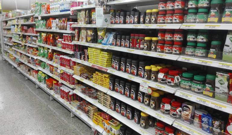 Colombia y Venezuela abrieron sus fronteras y permite a los ciudadanos del vecino país comprar productos