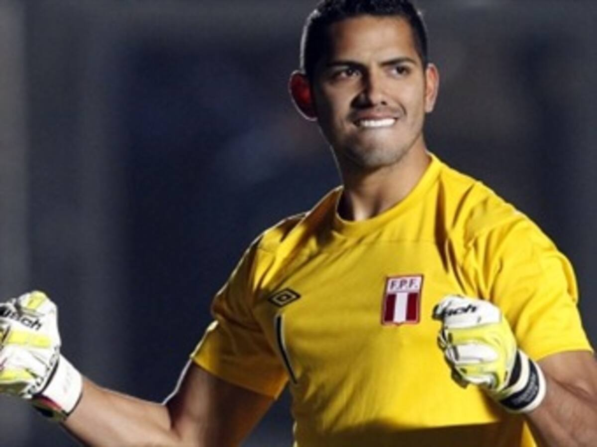 Raúl Fernández completó el grupo de convocados de Perú