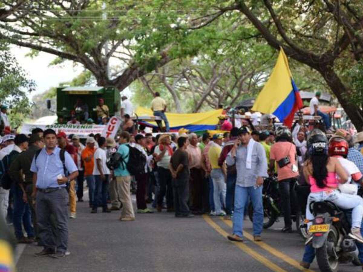 Se levanta paro de arroceros en Huila