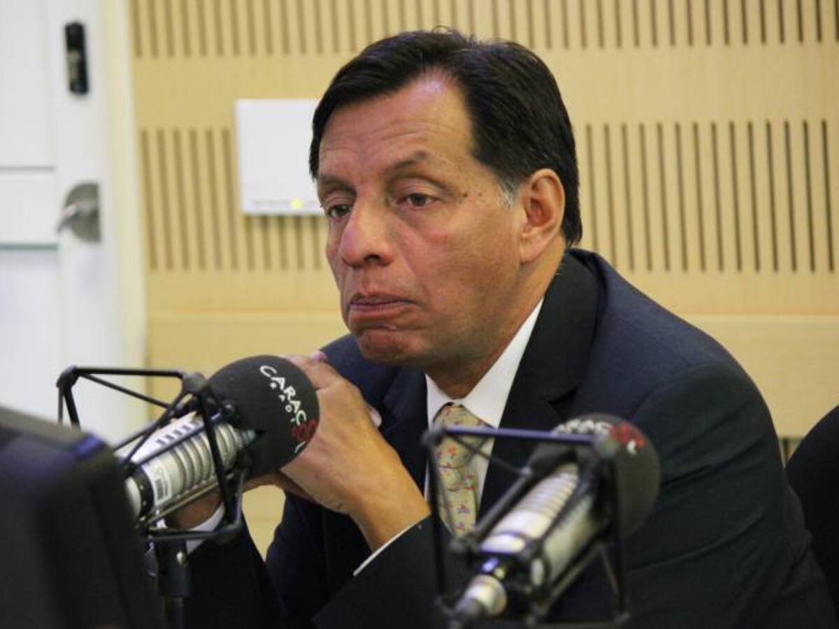 Si no se hubiera bloqueado el acuerdo inicial con las Farc, guerrilleros no estarían delinquiendo: Riveros