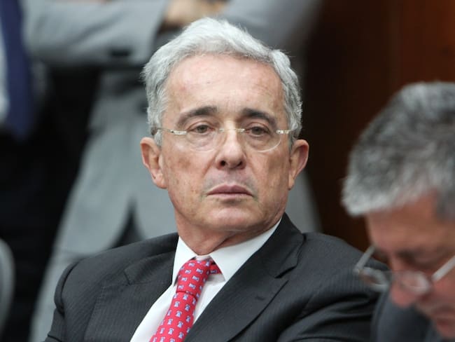 Uribe propone bono pensional para niños de menores ingresos