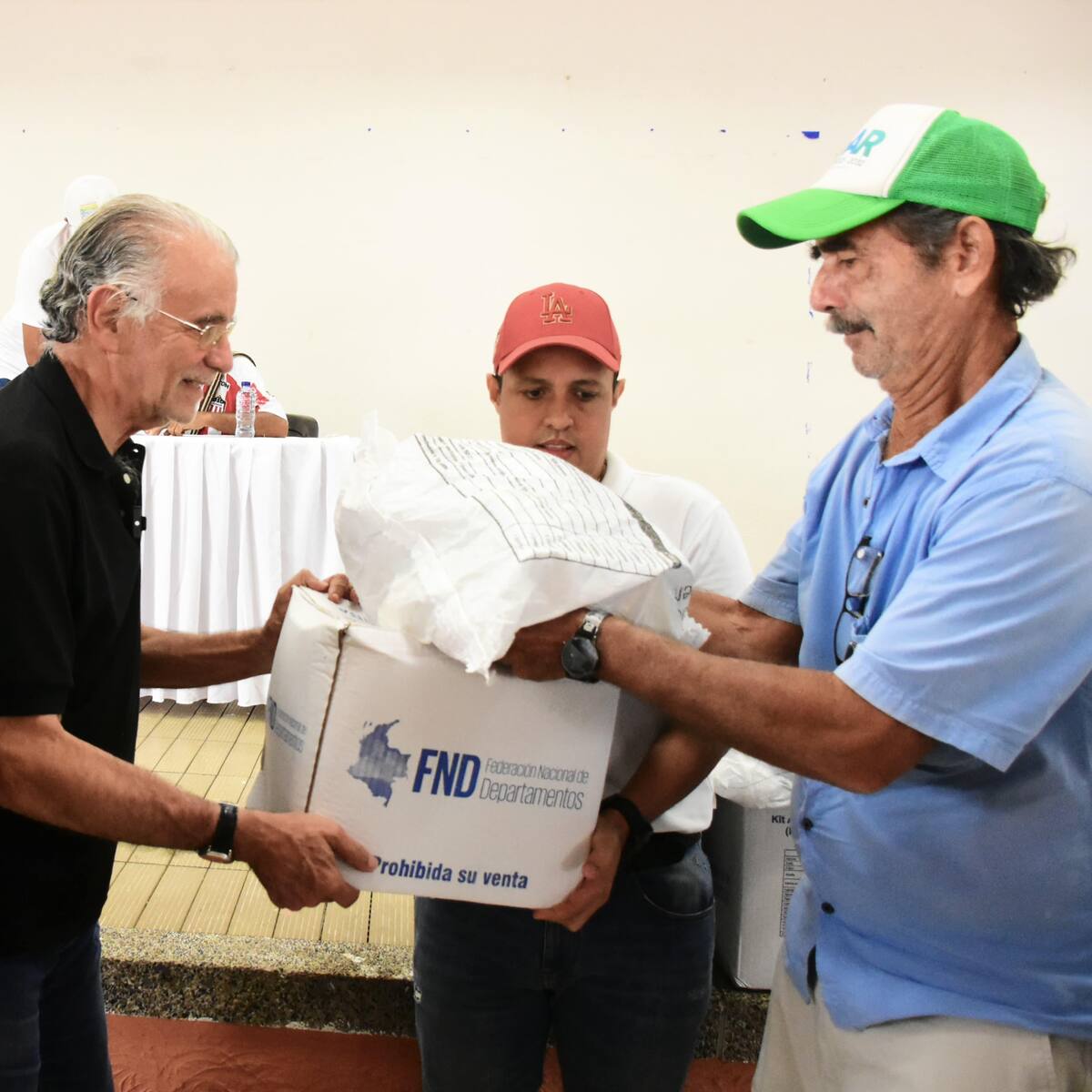 Inician entregas de ayudas a campesinos del Atlántico afectados por emergencias climáticos