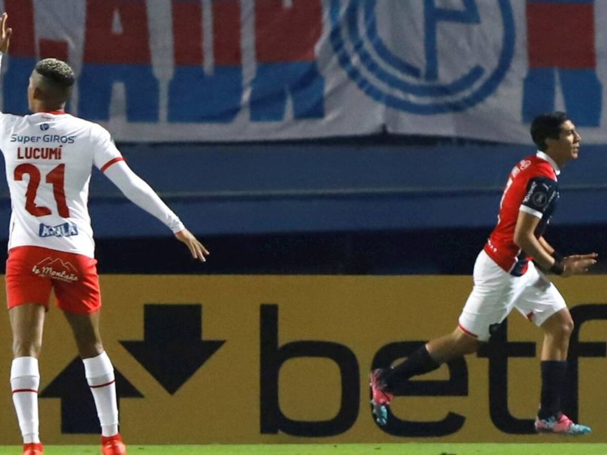 América, fuera de la Libertadores y debe conformarse con la Sudamericana