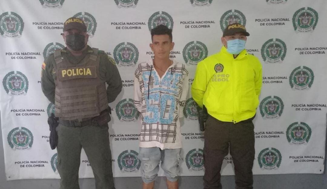 Las autoridades determinaron que el sujeto de 31 años realizaba estas conductas en el baño de su residencia