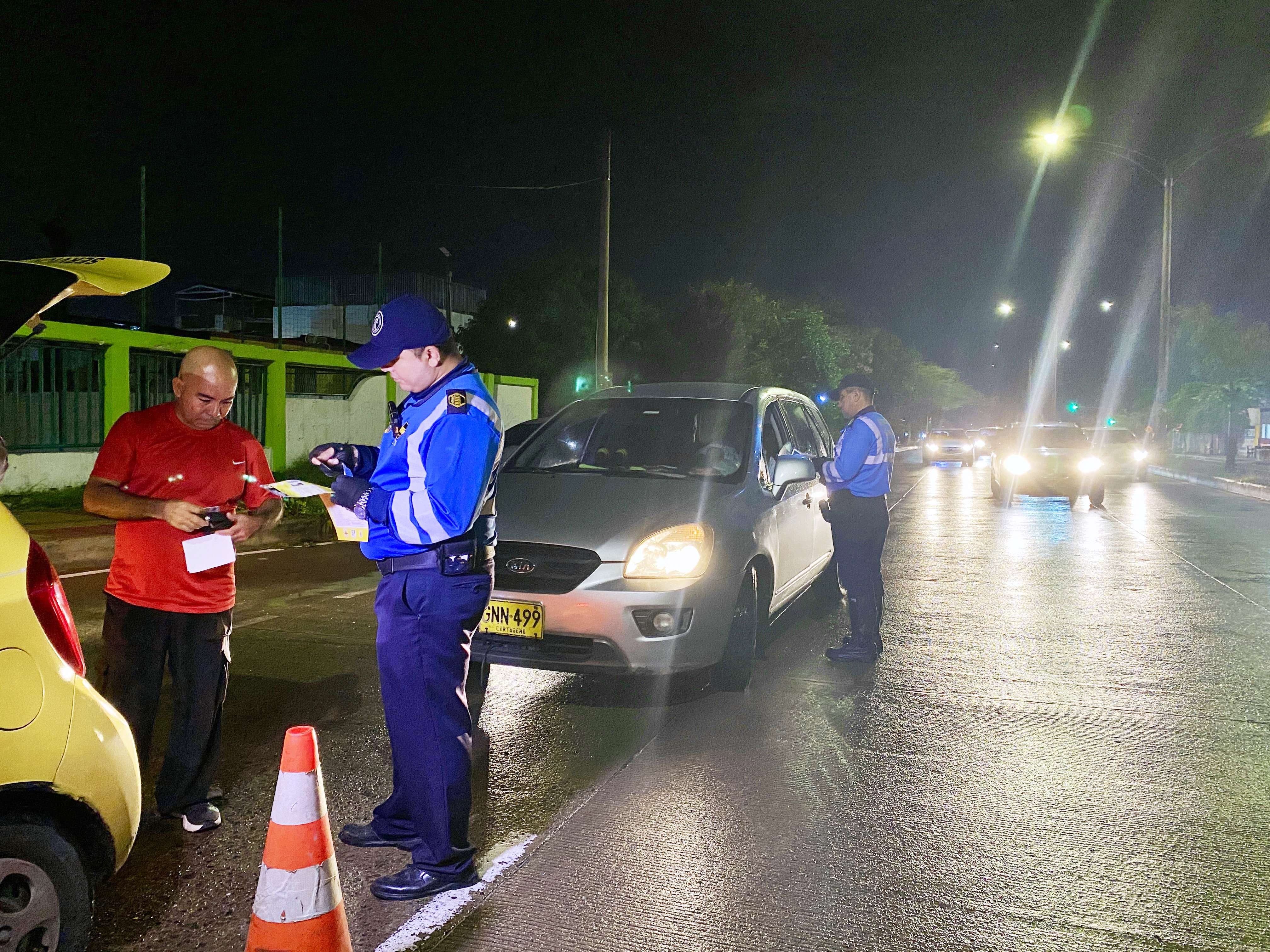 23 comparendos, 15 motocicletas y ocho vehículos inmovilizados en operativo de la TR. 54