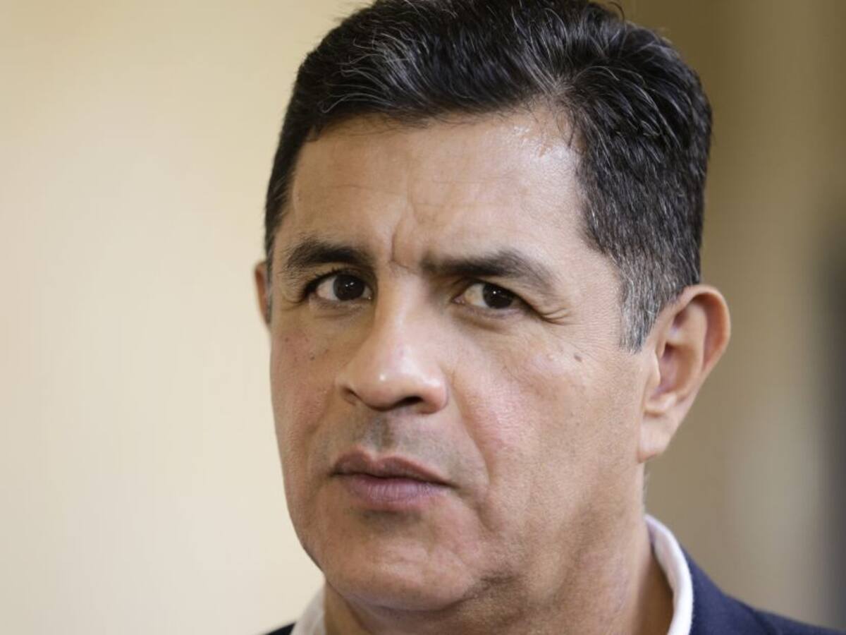 Alcalde dice que no utiliza su cargo para favorecer una campaña política