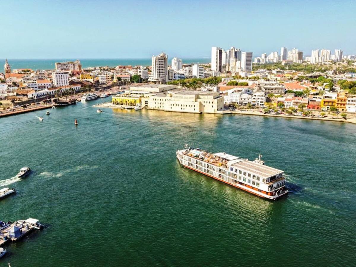 Financial Times destaca a Cartagena y su Muelle La Bodeguita