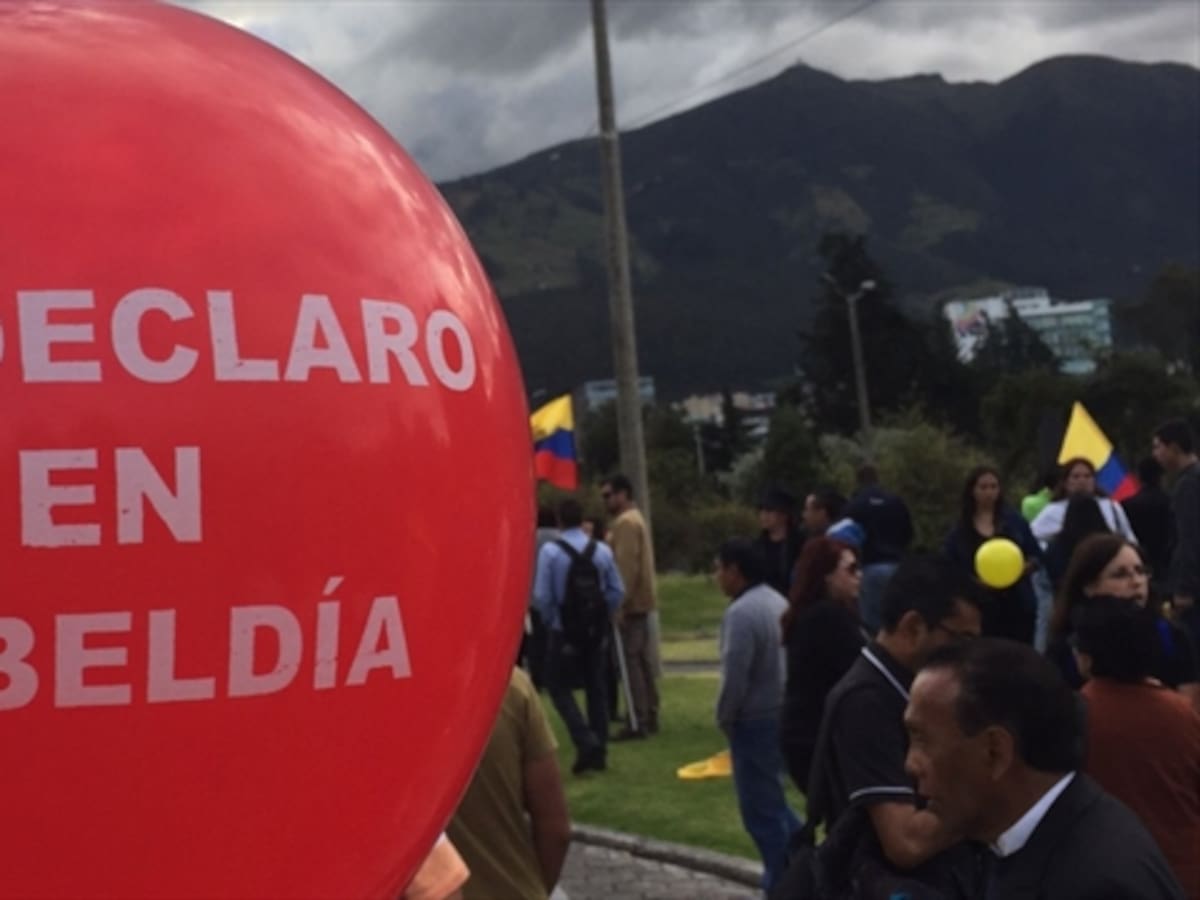 Crecen protestas contra el Gobierno de Correa antes de la visita del papa