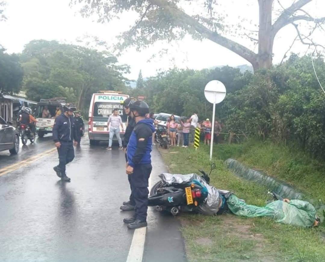 Autoridades investigan el doble homicidio