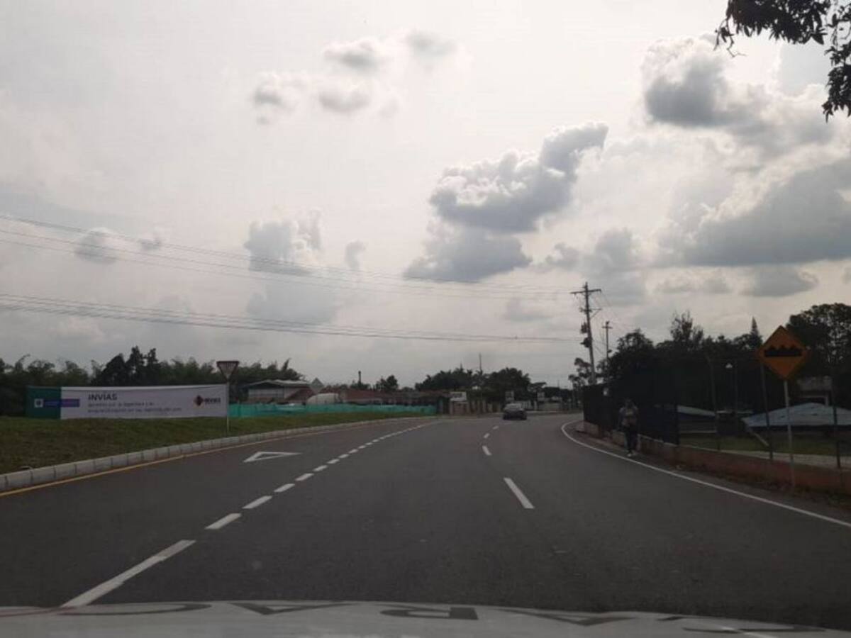 Hoy habrá cierre total de la vía La Paila-Armenia por vuelta a Colombia