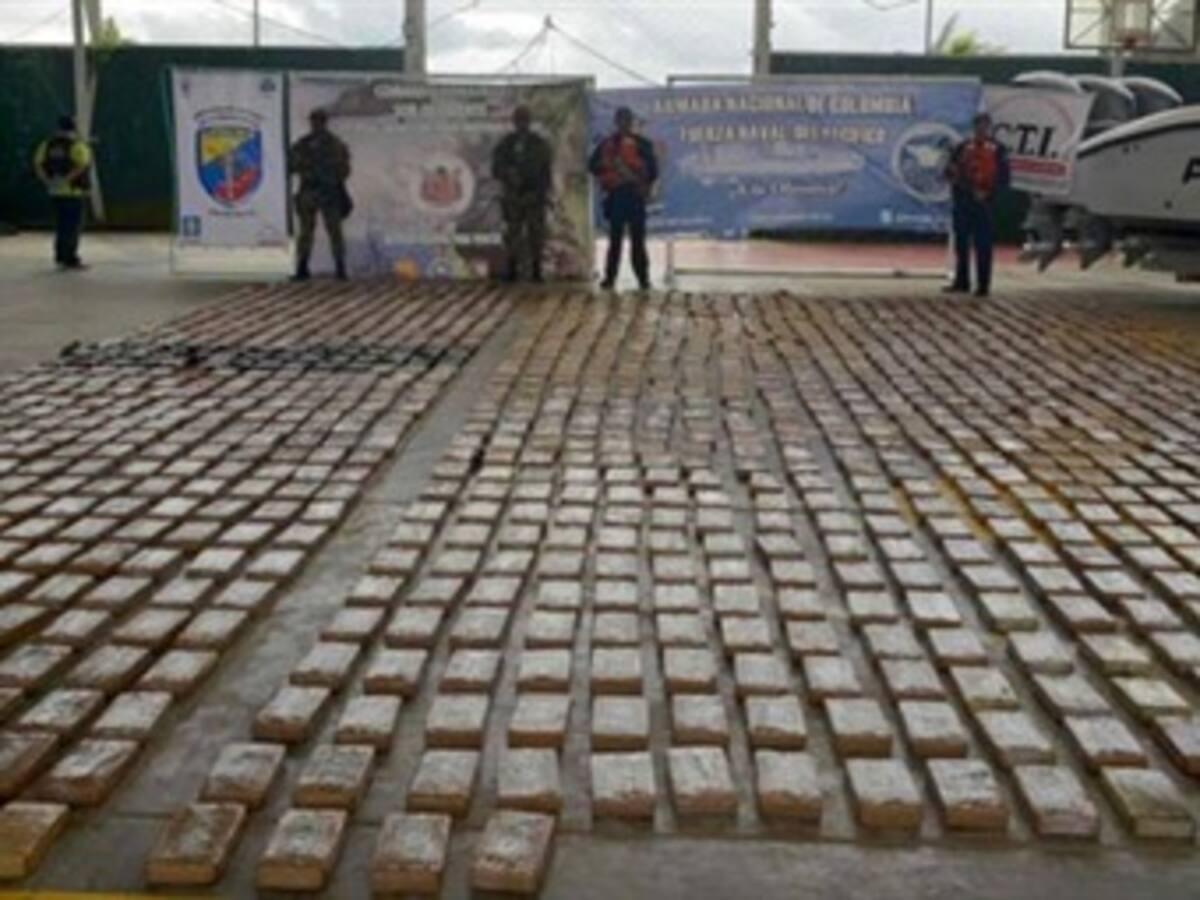Incautan 650 kilos de cocaína de "Los urabeños" en el Valle del Cauca