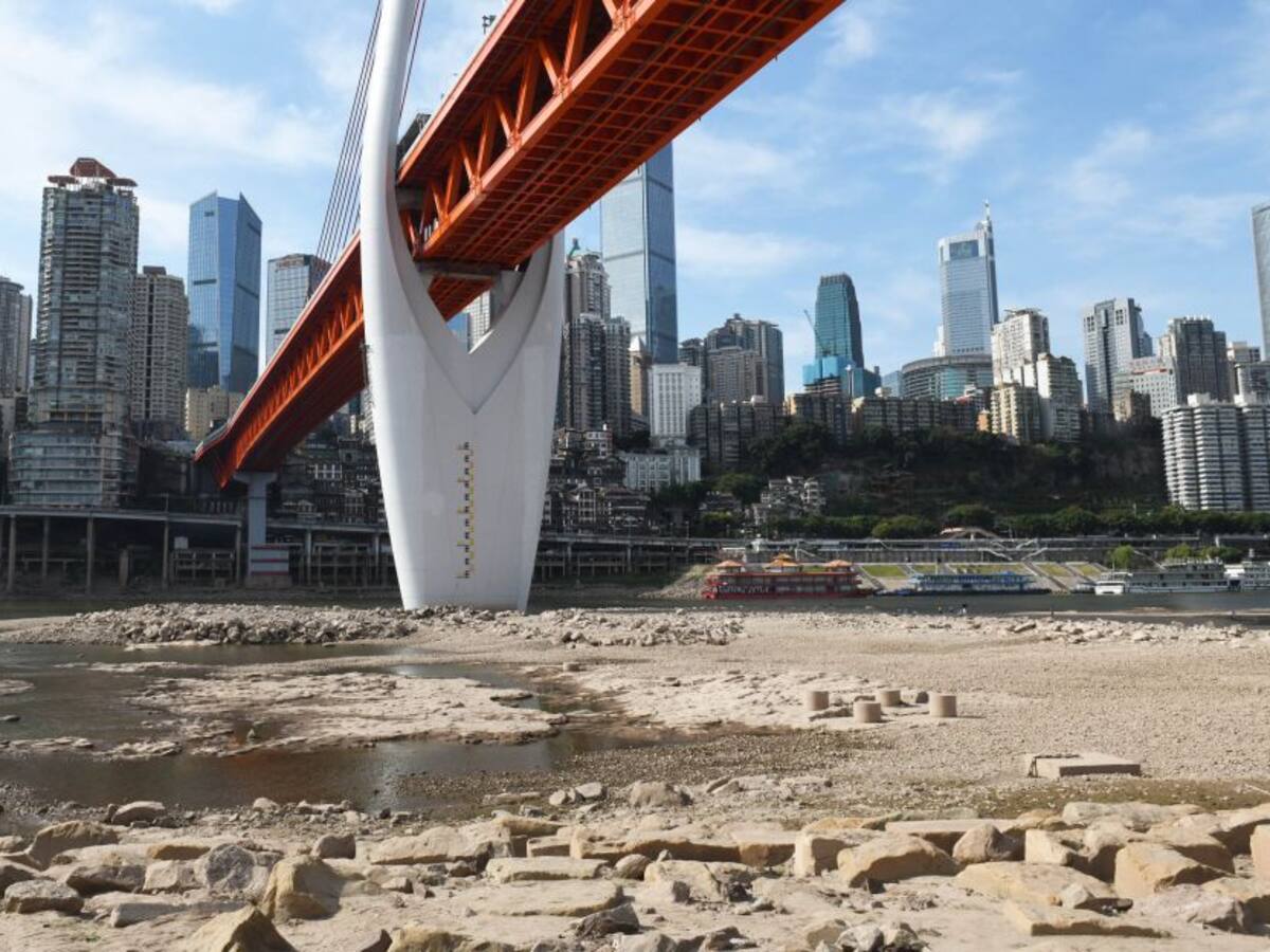 China provoca lluvia artificial para enfrentar la ola de calor