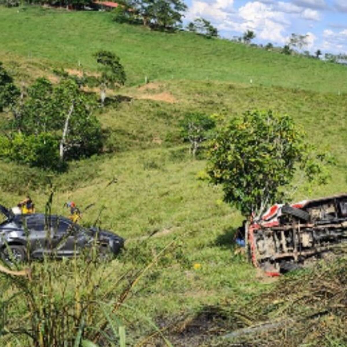 Accidente múltiple deja más de 14 heridos en vía Cartagena del Chairá – El Paujil