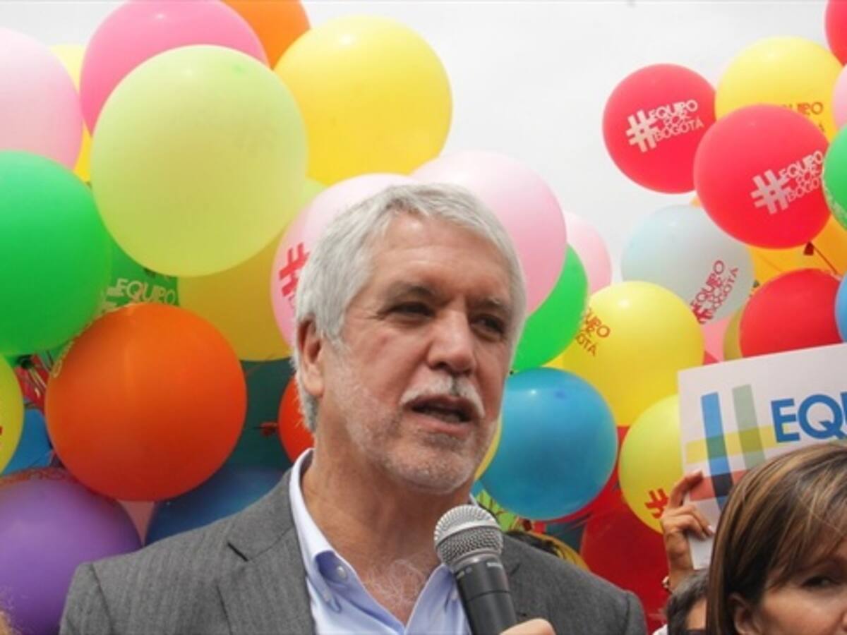 Cambio Radical anuncia respaldo a Enrique Peñalosa