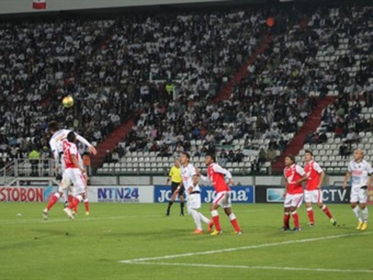 Once Caldas y Santa Fe se repartieron los puntos, pero sin goles