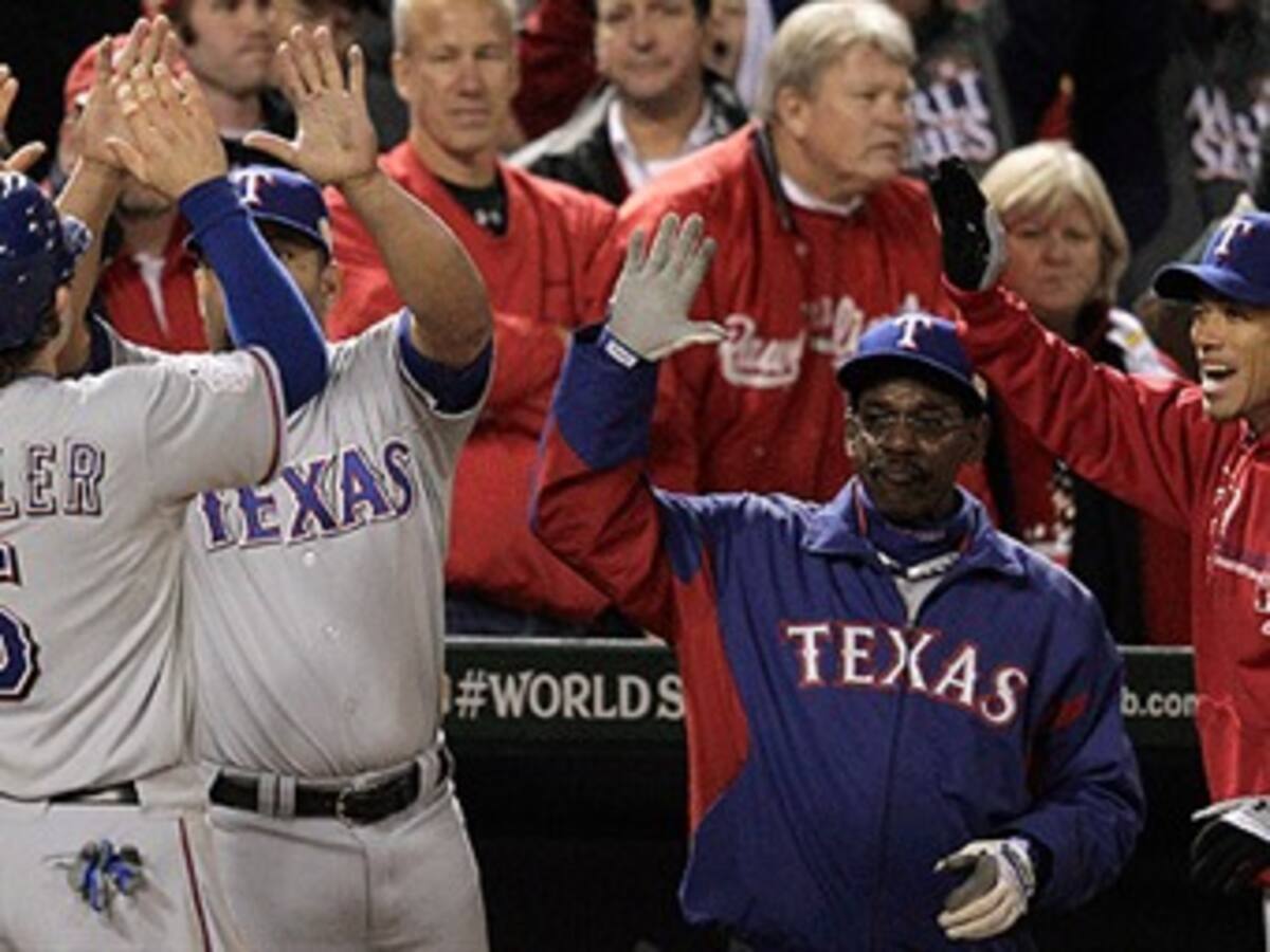 Vigilantes igualan Serie Mundial de béisbol