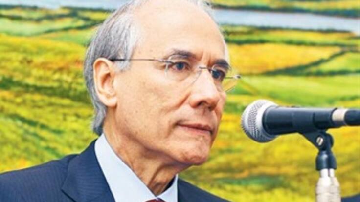 Gobierno anuncia adjudicación por subasta de 78 bloques petroleros para exploración