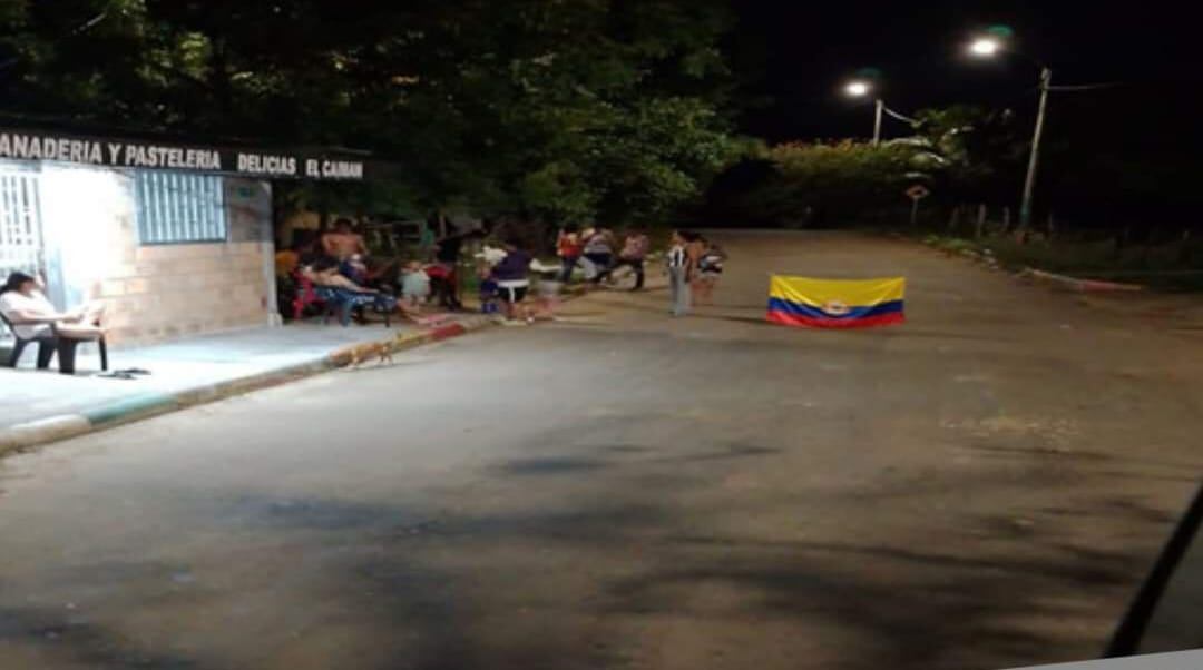 Habitantes de la zona del sector del Caimán, exigen algunas peticiones a la empresa recolectora.