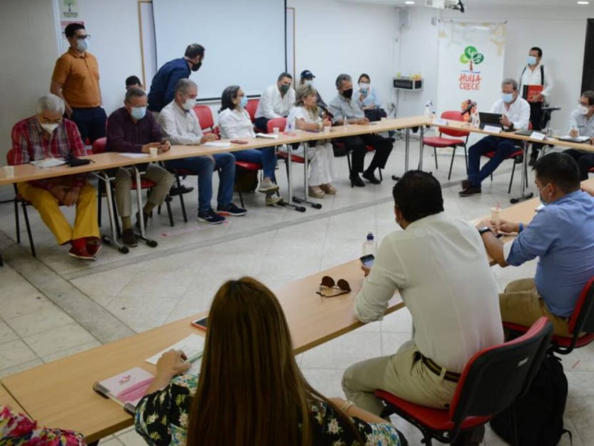 Sin avances diálogos frente al paro en el Huila