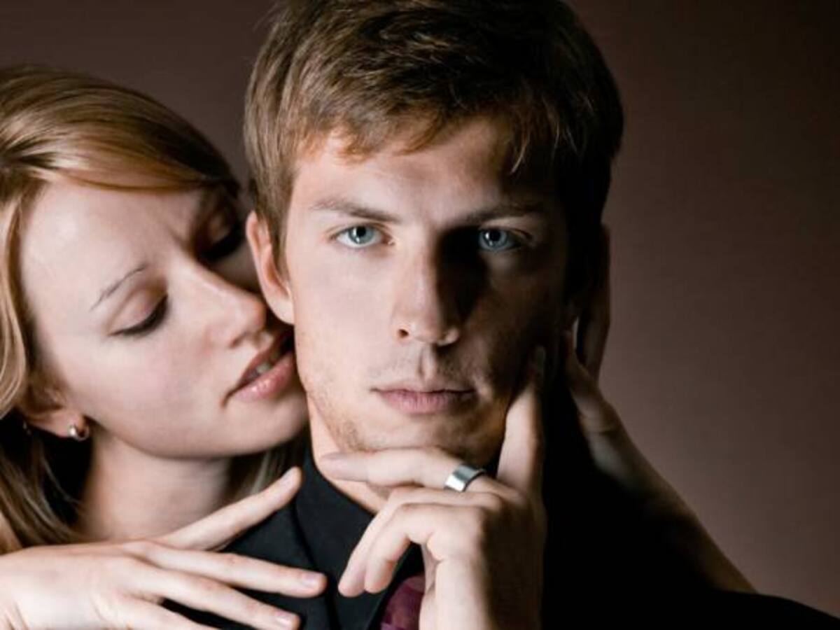 La voz, la mirada y la sonrisa lo más importante en la seducción