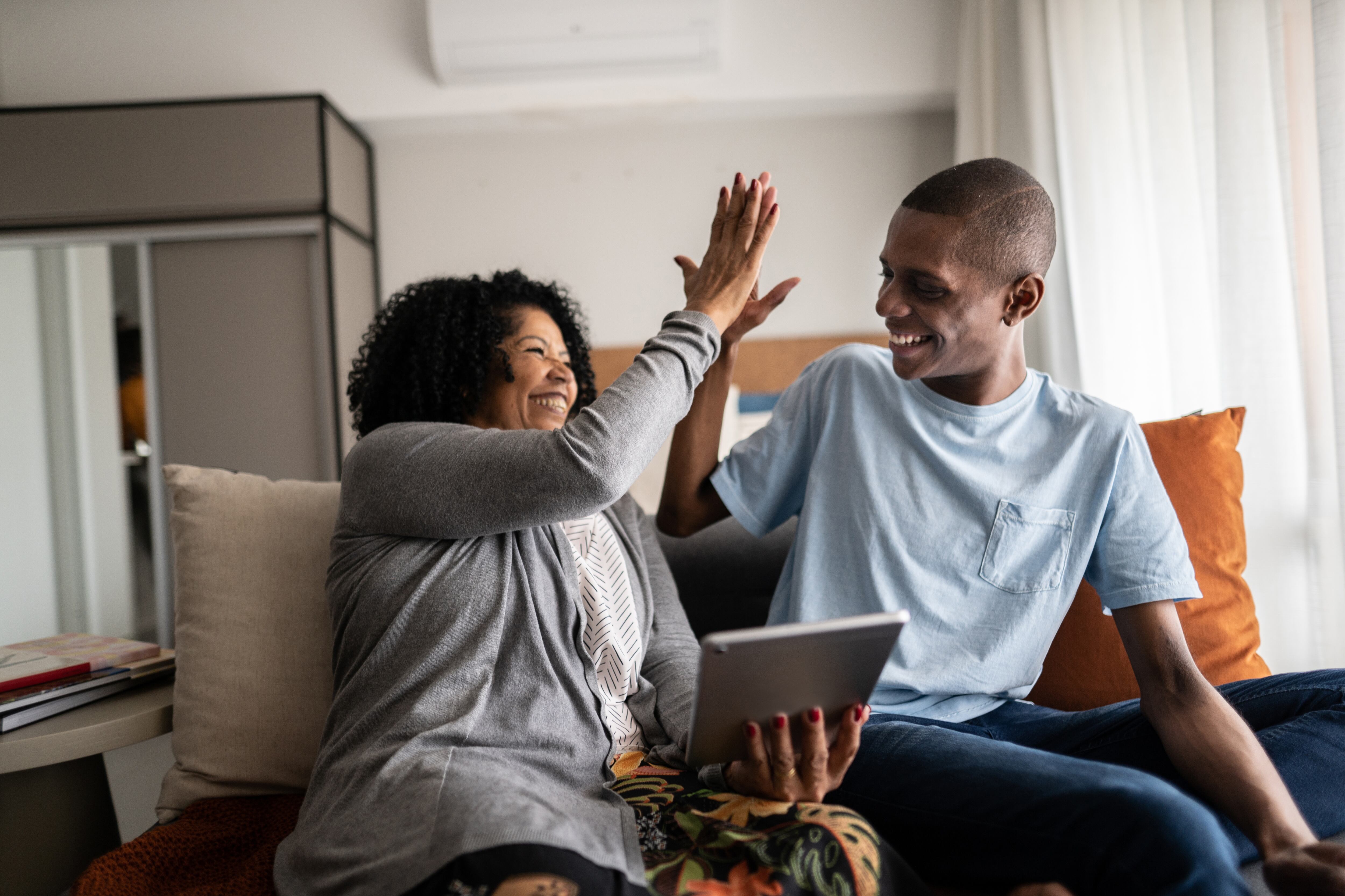 Imagen de referencia de personas que ganan la lotería/ Getty Images