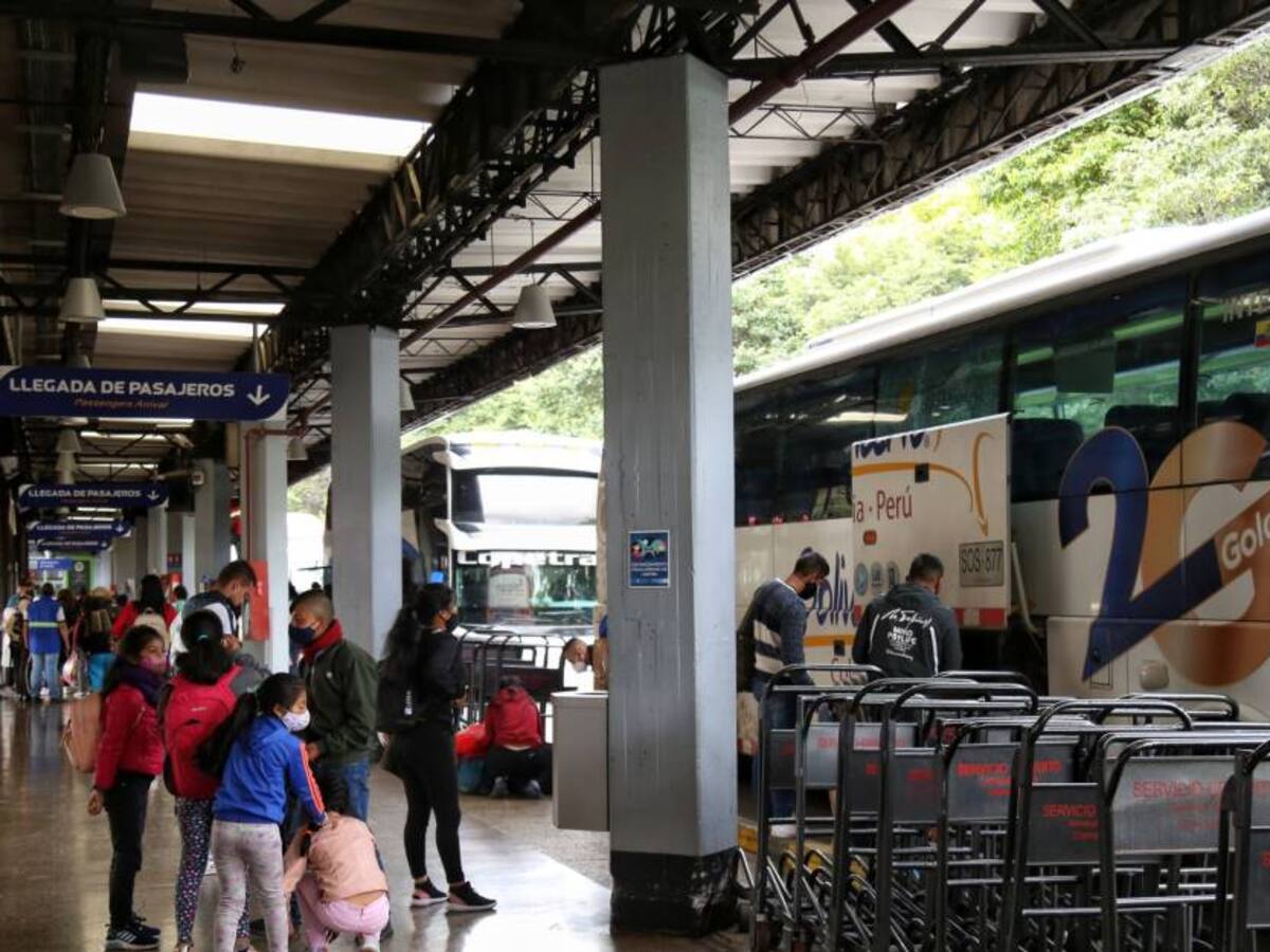 Regresa transporte internacional de pasajeros por carretera entre Colombia y Perú.