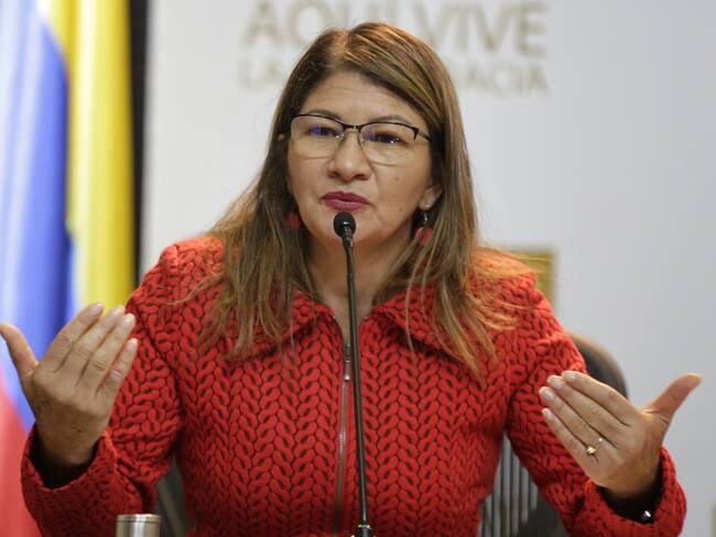 Partido FARC rechaza demoras en la renta básica a los excombatientes