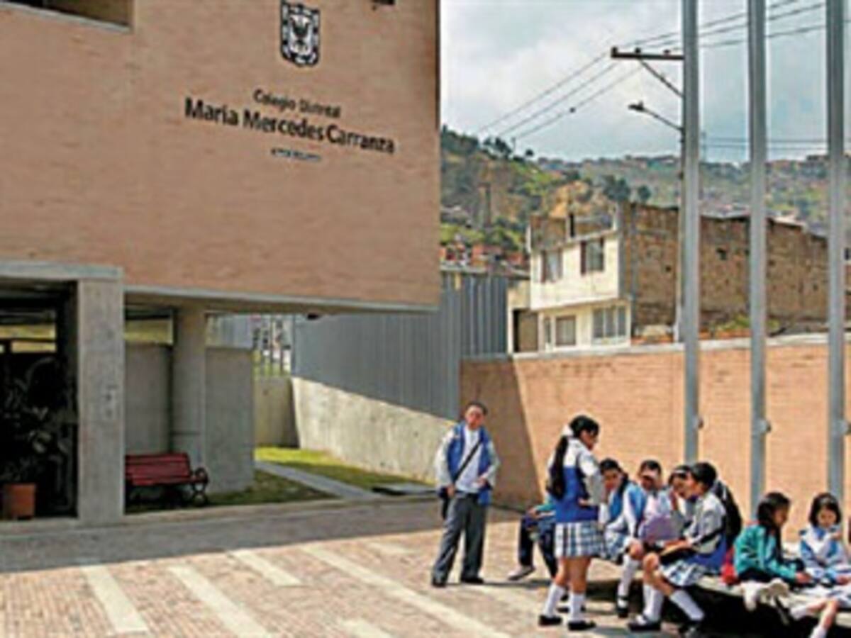 En riesgo 16 mil millones de pesos para la instalación de cámaras en colegios de Bogotá