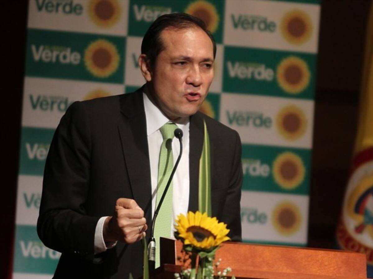 Denuncian nuevas irregularidades en contratos de refrigerios escolares en Bogotá