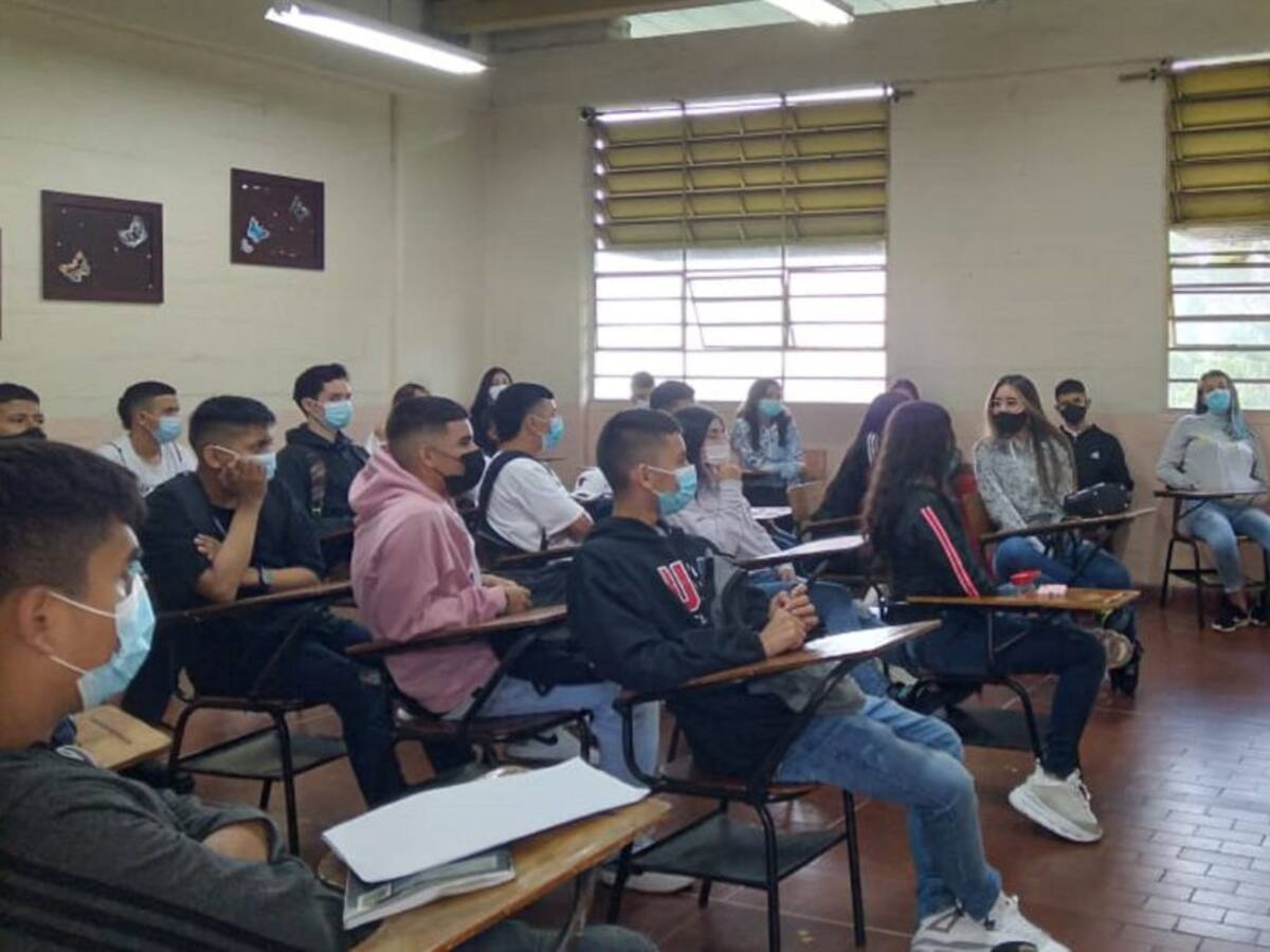 En Armenia inició sin contratiempos la presencialidad con 100% de aforo