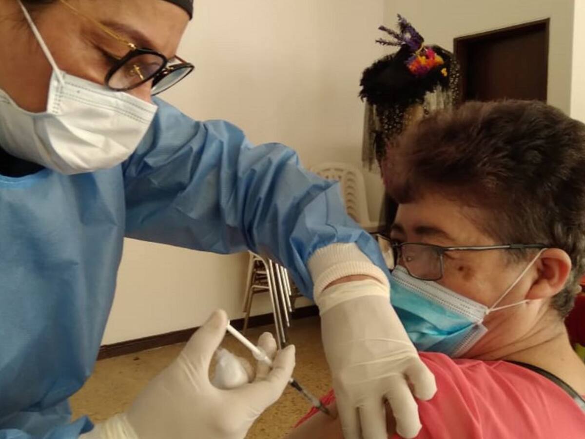 Llegada de vacunas Pfizer fortalecerá terceras dosis: Alcalde de Armenia