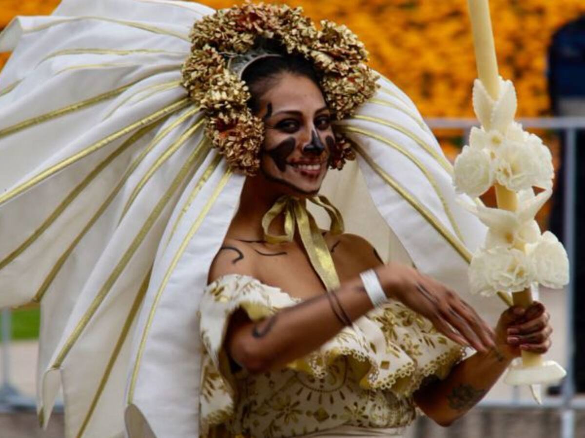 Así se vivió el desafile del día de los muertos en México