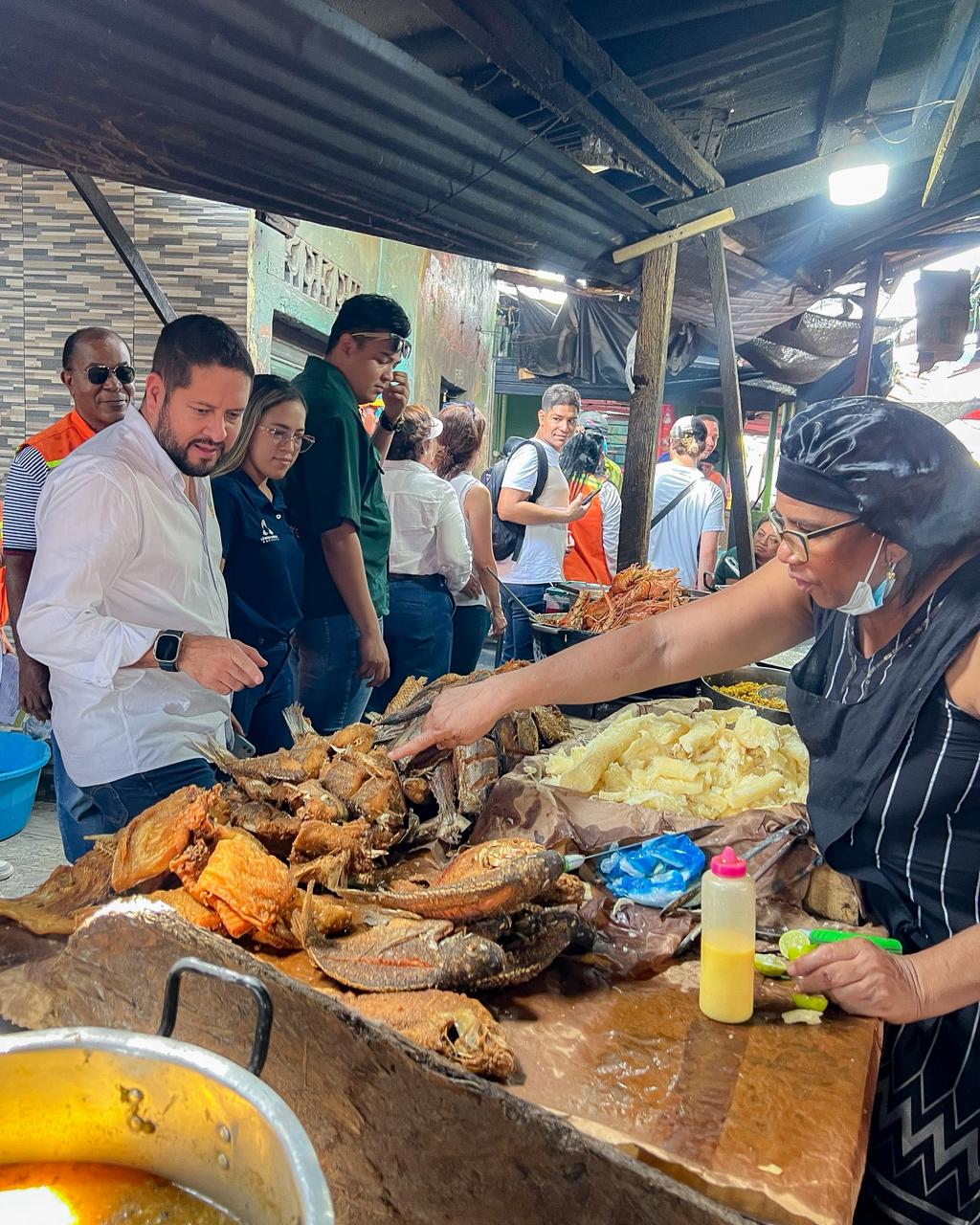 Inicia consultoría para la relocalización y revitalización del mercado de Bazurto de Cartagena