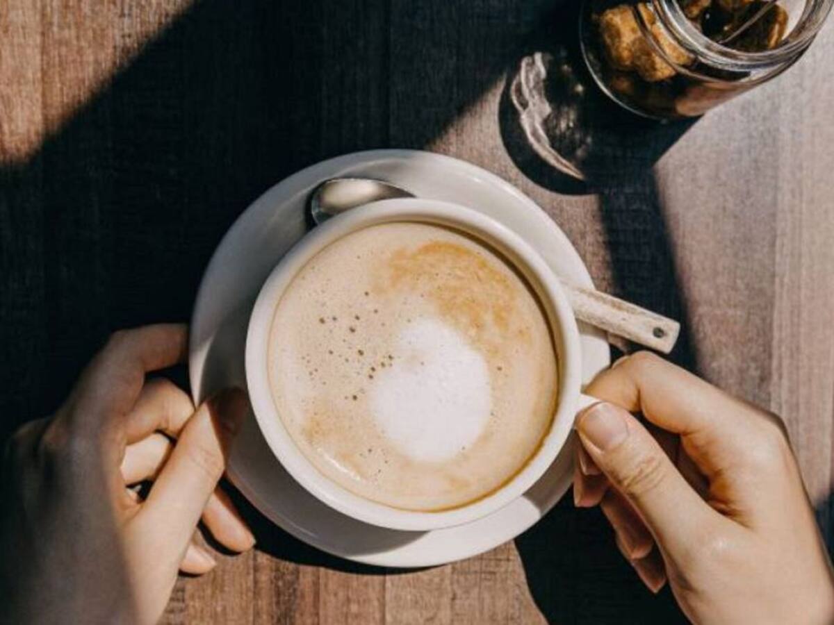 ¿Por qué debería poner sal al café en lugar de azúcar?