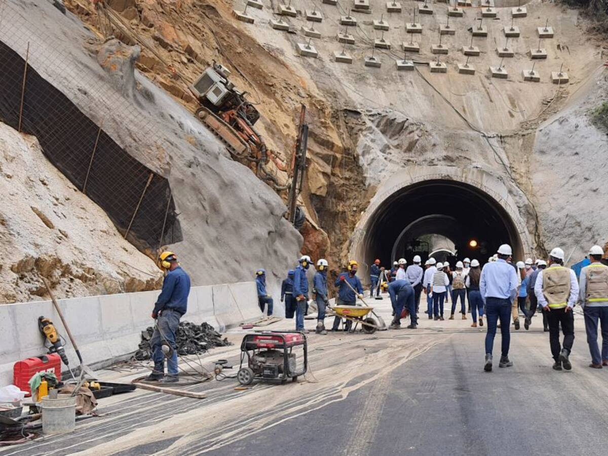 Invías tiene listo el contrato para mantenimiento de la vía La Línea