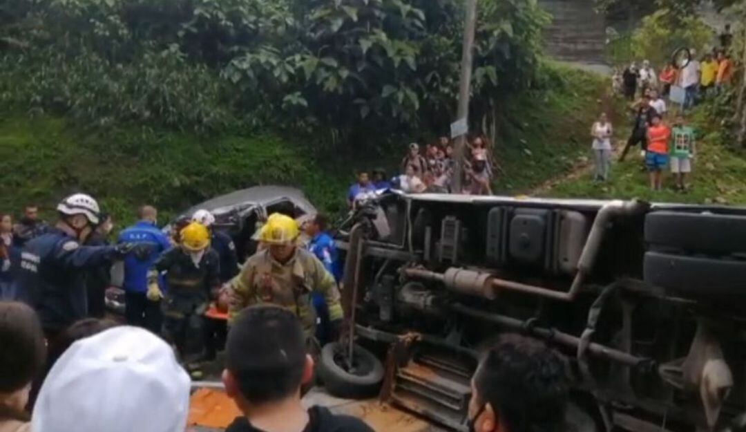 Accidente en vía Pereira-Armenia