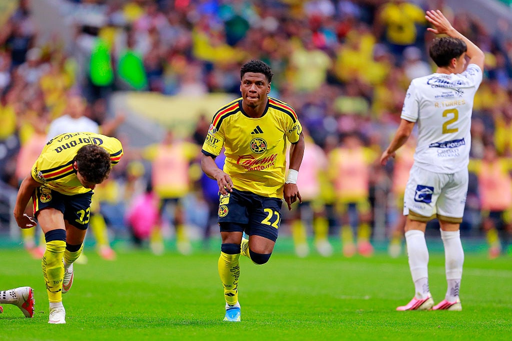 Video: Óscar Perea debutó con una anotación en la goleada del América sobre San Luis por Liga MX. (Photo by Mauricio Salas/Jam Media/Getty Images)