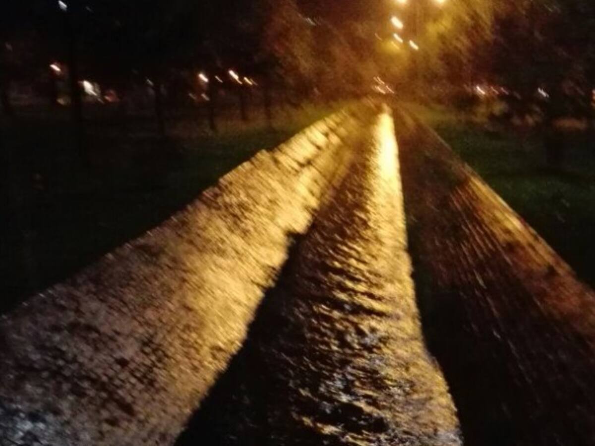 Aguaceros incrementan el nivel de agua en canal el Virrey