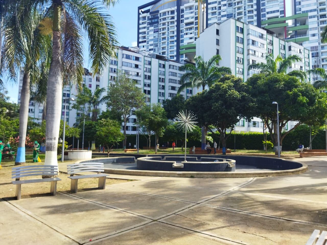 Riñas, estupefacientes y presencia de vendedores informales: Los problemas en el parque Las Cigarras. Foto: Caracol Radio.