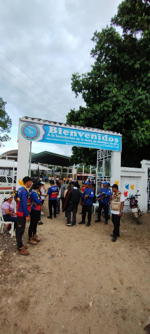 Preparativos instalación mesa de diálogos entre gobierno y disidencias armadas/Foto Cortesía CM