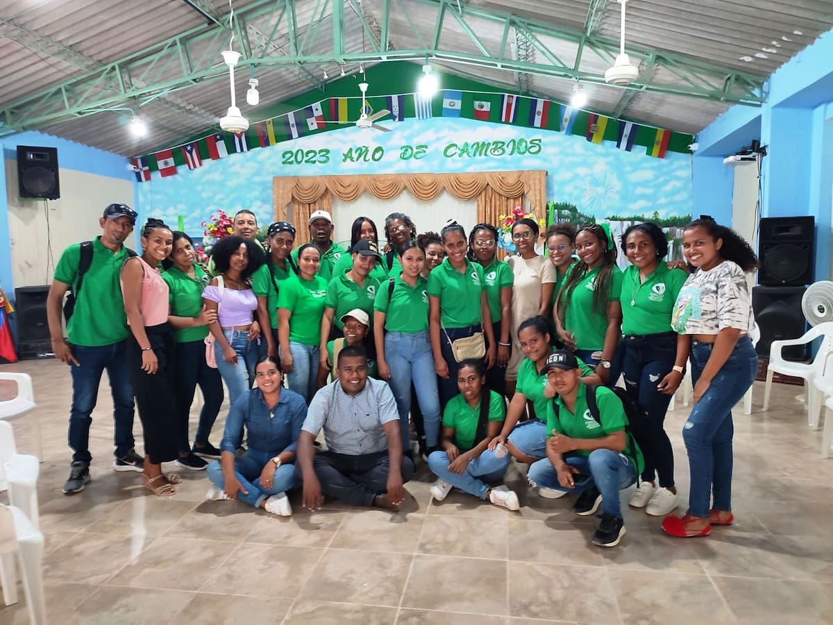 En Santa Catalina capacitan gratis en diversas áreas a 424 jóvenes