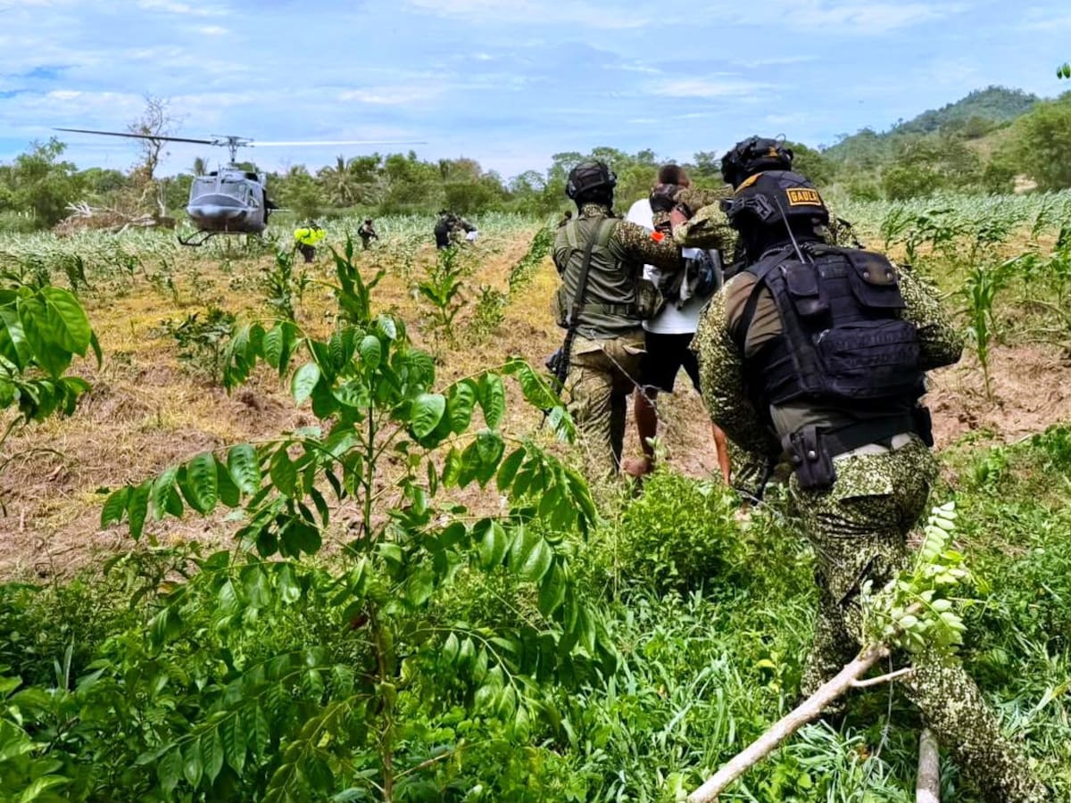 Armada captura a alias ‘Julián’, presunto cabecilla del Clan del Golfo en los Montes de María