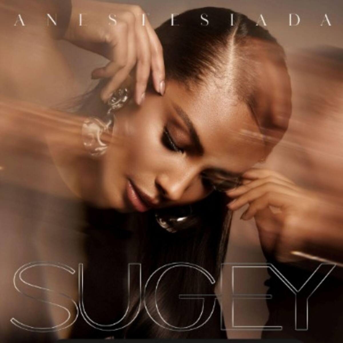 Sugey lanza su carrera como solista con el sencillo “anestesiada”