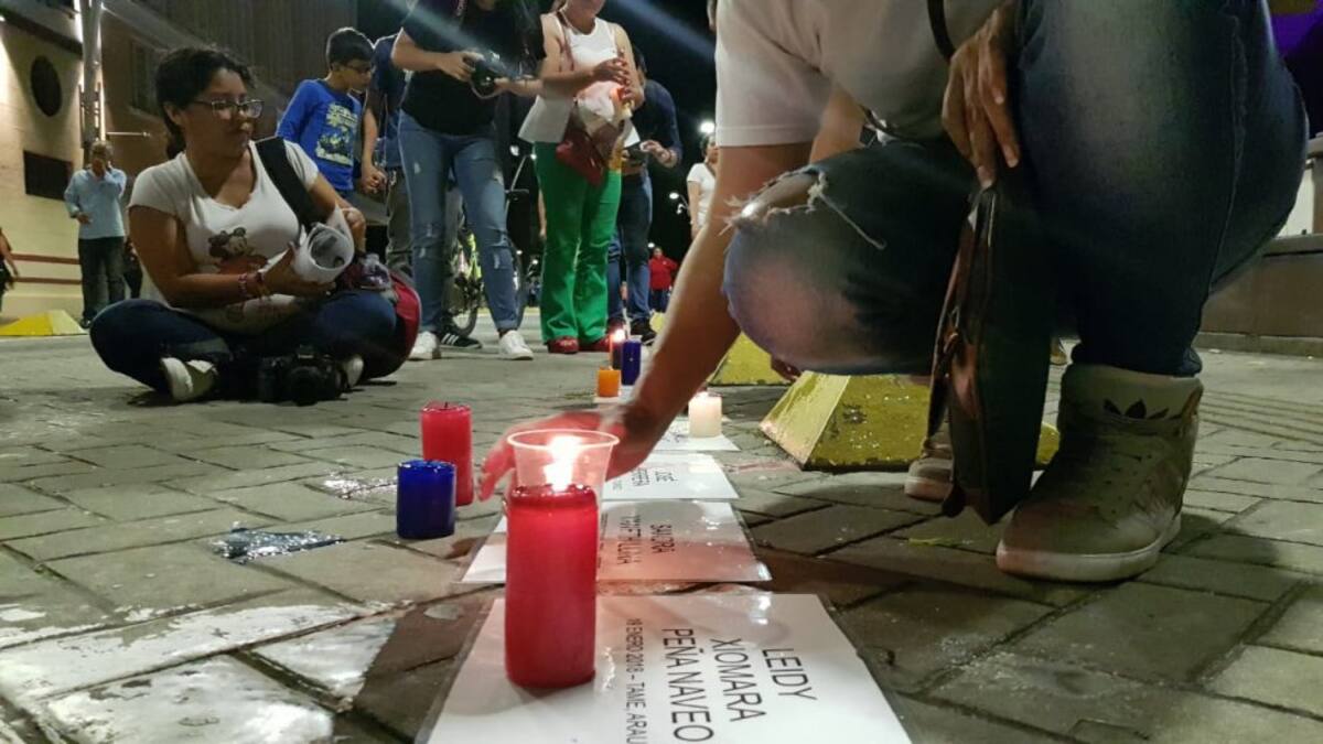 Cali también se movilizó en la velatón en contra de la impunidad por el asesinato de líderes sociales. 